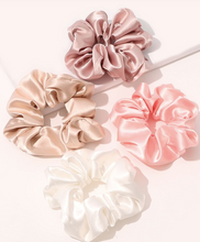 Load image into Gallery viewer, Lovely scrunchies
